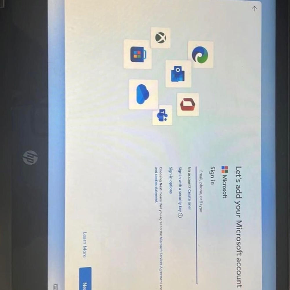 Laptop - Picture 2 of 6